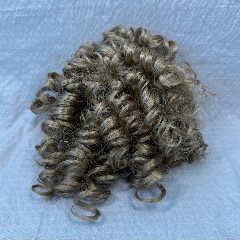 Forever Young Blonde Curly Hairpiece 7" Ringlet Ponytail Extension Comb In